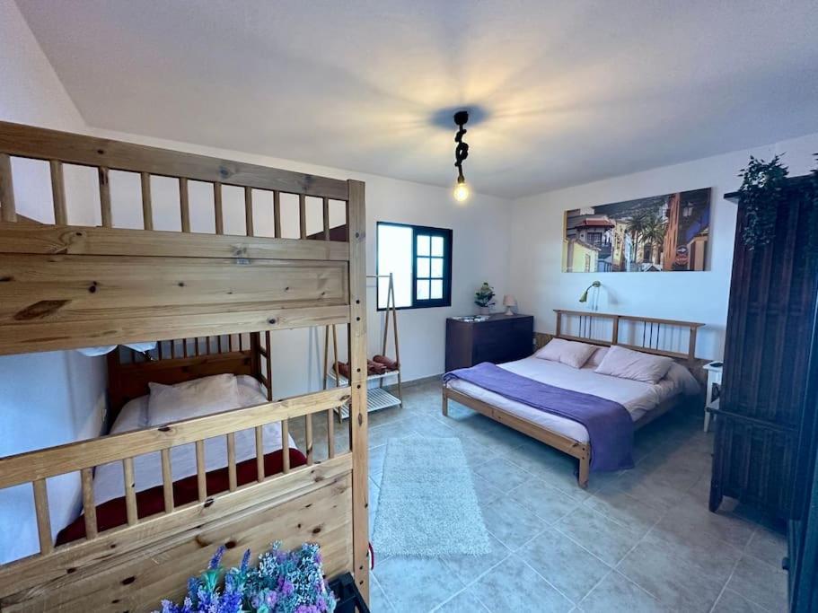 Vila Peaceful Oasis With Magical Sea Views And A Pool Santa Cruz de Tenerife Exteriér fotografie