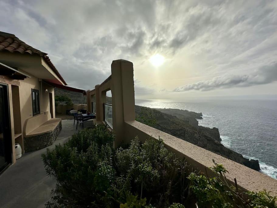 Vila Peaceful Oasis With Magical Sea Views And A Pool Santa Cruz de Tenerife Exteriér fotografie
